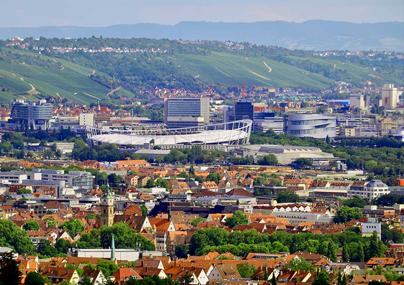 li2pps Darstellung Stuttgart von Oben mit Stadion und industriellem Gebiet
